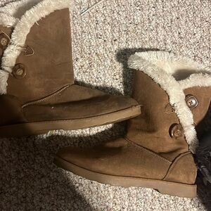 Makula Boots